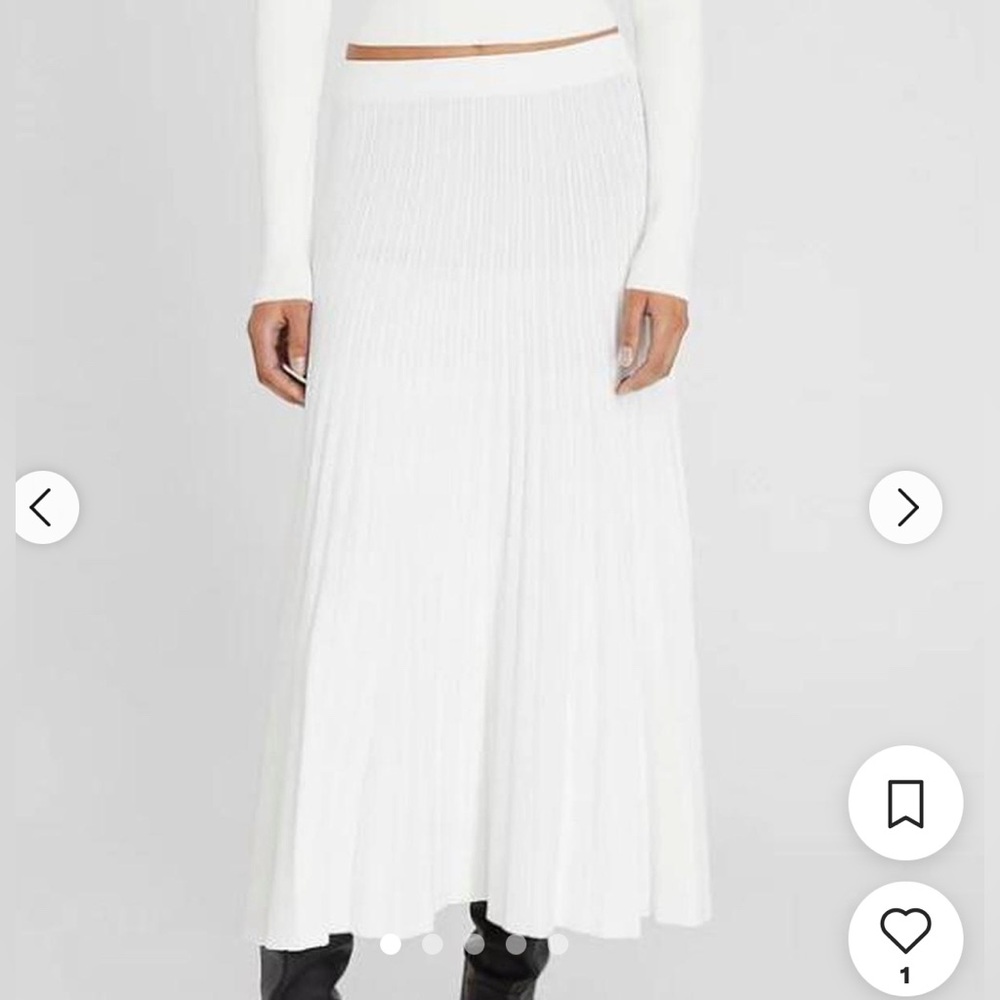 Club Monaco white pleated skirt